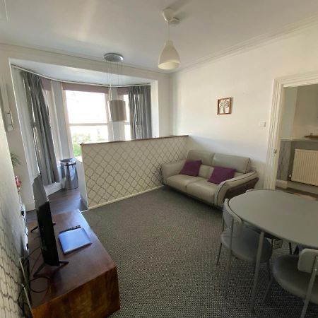 The Walnut Suite Lovely One Bedroom Flat In Stoke. Plymouth Exteriör bild